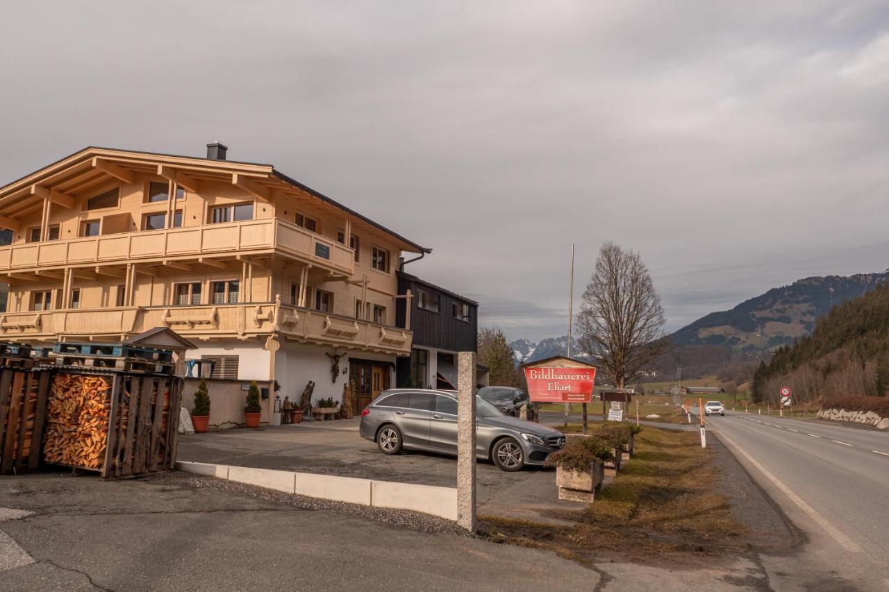Alte Bildhauerei Appartement Aurach bei Kitzbuehel